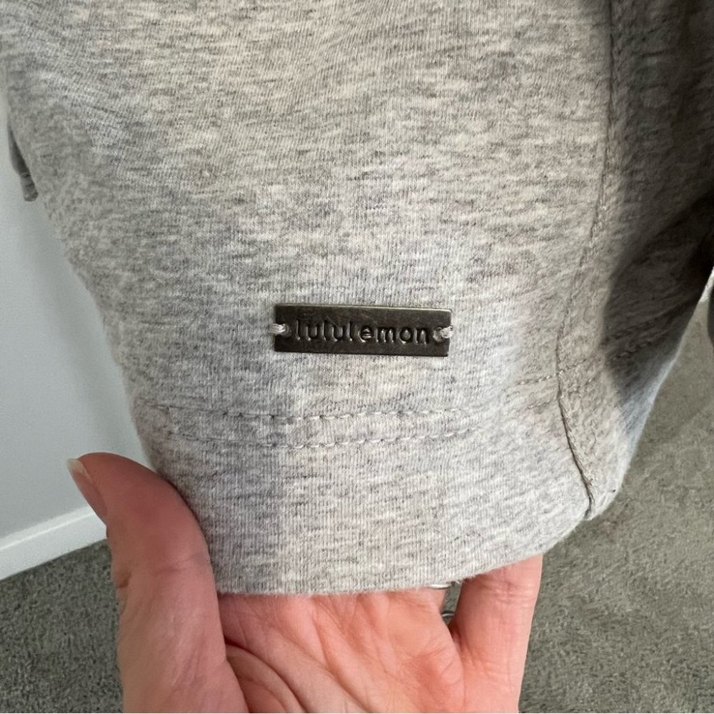 Lululemon Savasana Wrap Sweater Coal Strata Stripe - Picture 15 of 16